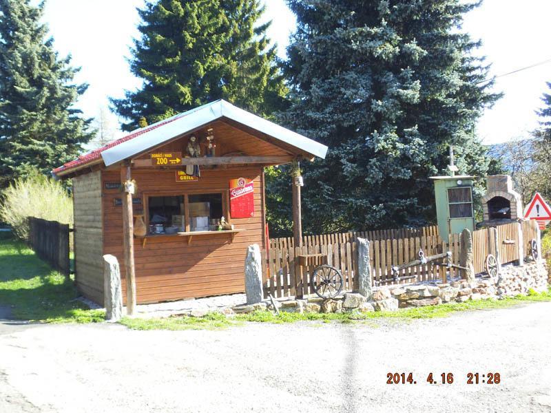 יאסימוב Restaurant Pension-Anton מראה חיצוני תמונה