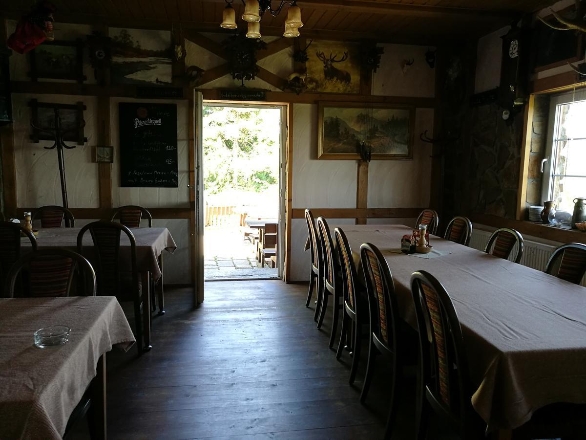 יאסימוב Restaurant Pension-Anton מראה חיצוני תמונה
